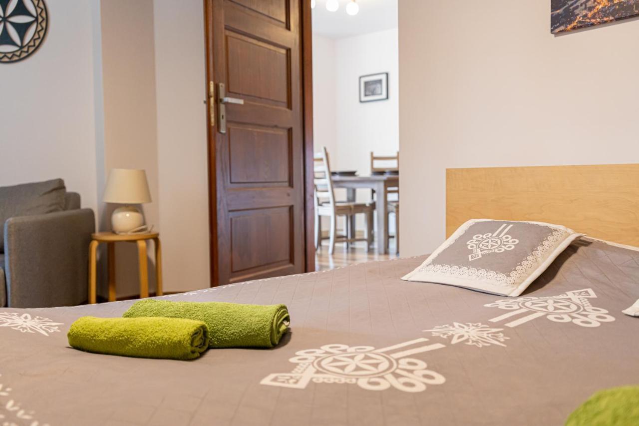 Oliwkowy, Apartament Widokowy Z Duzym Tarasem ザコパネ エクステリア 写真